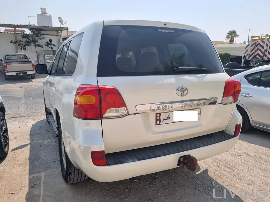 LAND CRUISER 2011 FOR SALE